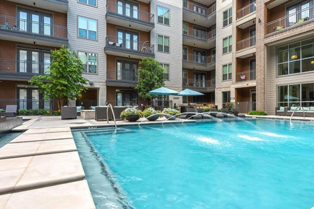 Daire U1 Penthouse With Car Dwntown 1br 1bth